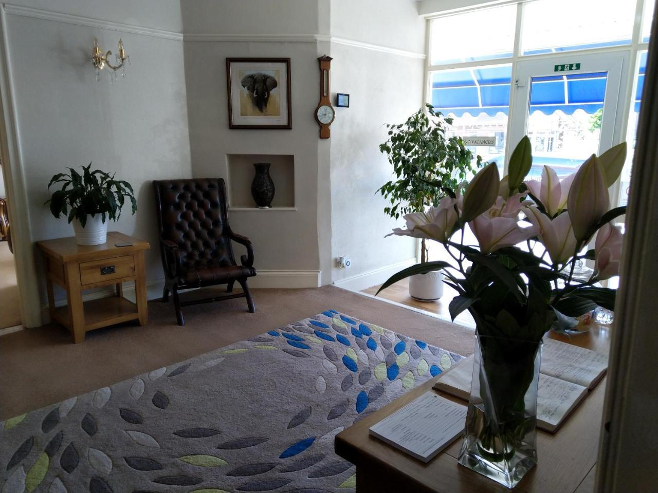 Capri Guest House Torquay Luaran gambar